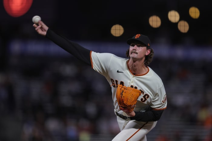 SF Giants pitcher Sean Hjelle throws a pitch. (2022)